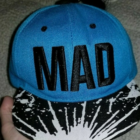 Mad snapback - Picture 1 of 2